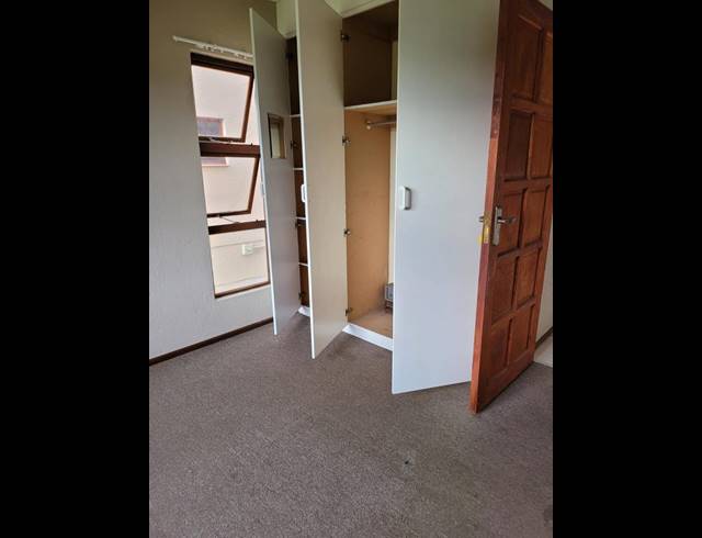 2 BEDROOM APARTMENT FOR SALE IN PELHAM
